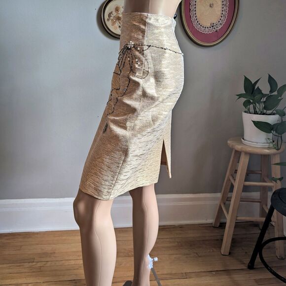 NWT Y2K Kelly and Diane Mini Skirt Pencil Slit Gold Beaded Bow Tassel Size 6 - Picture 4 of 13